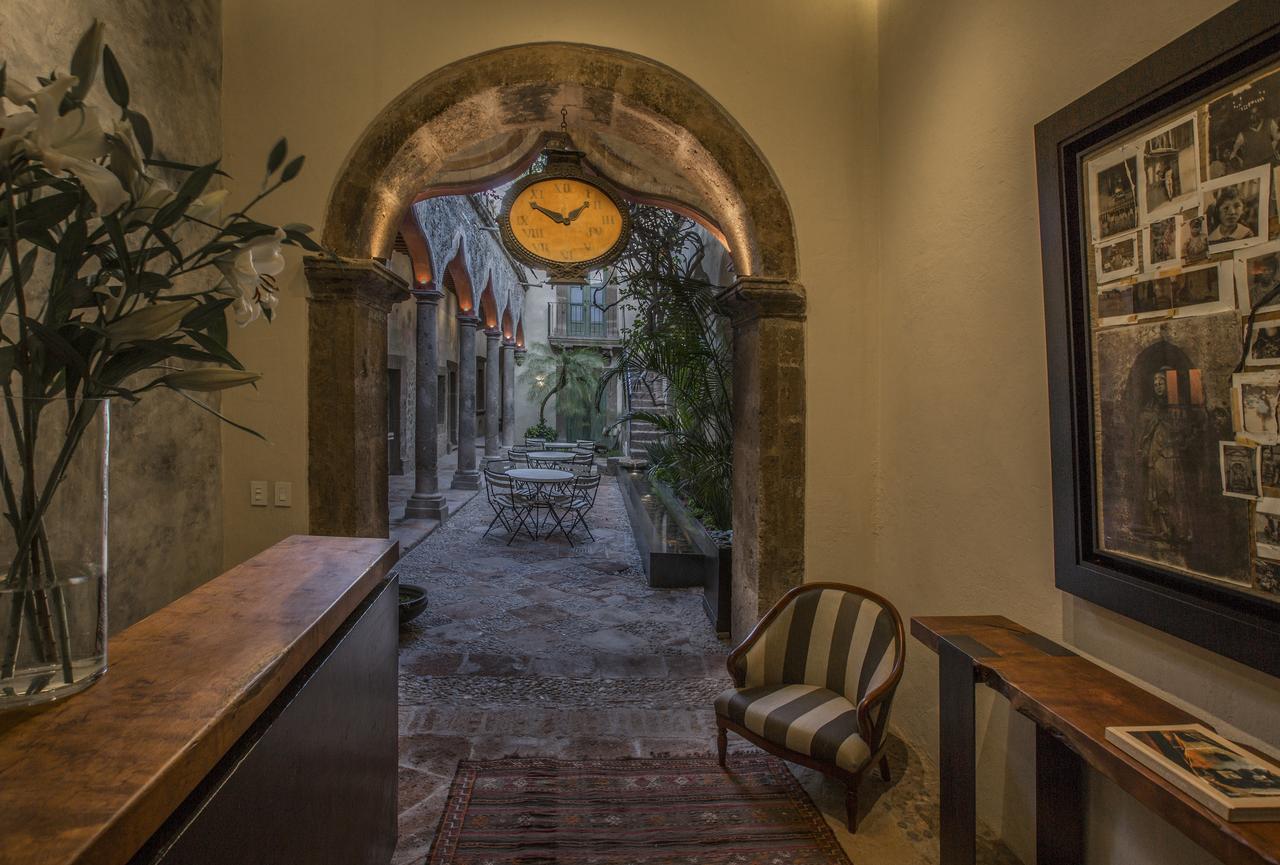 Casa No Name Small Luxury